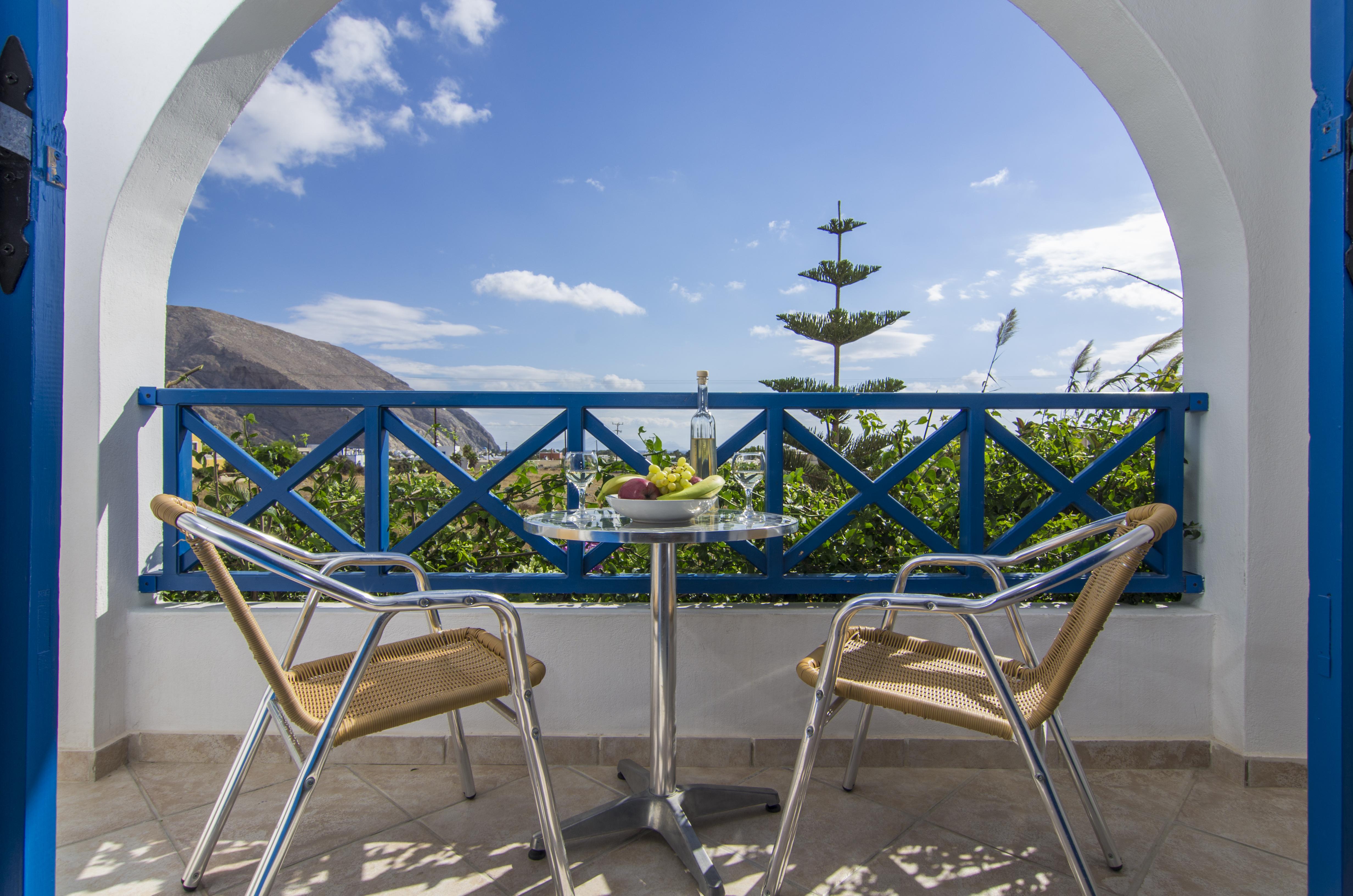 Margarenia Aparthotel Perissa  Bagian luar foto